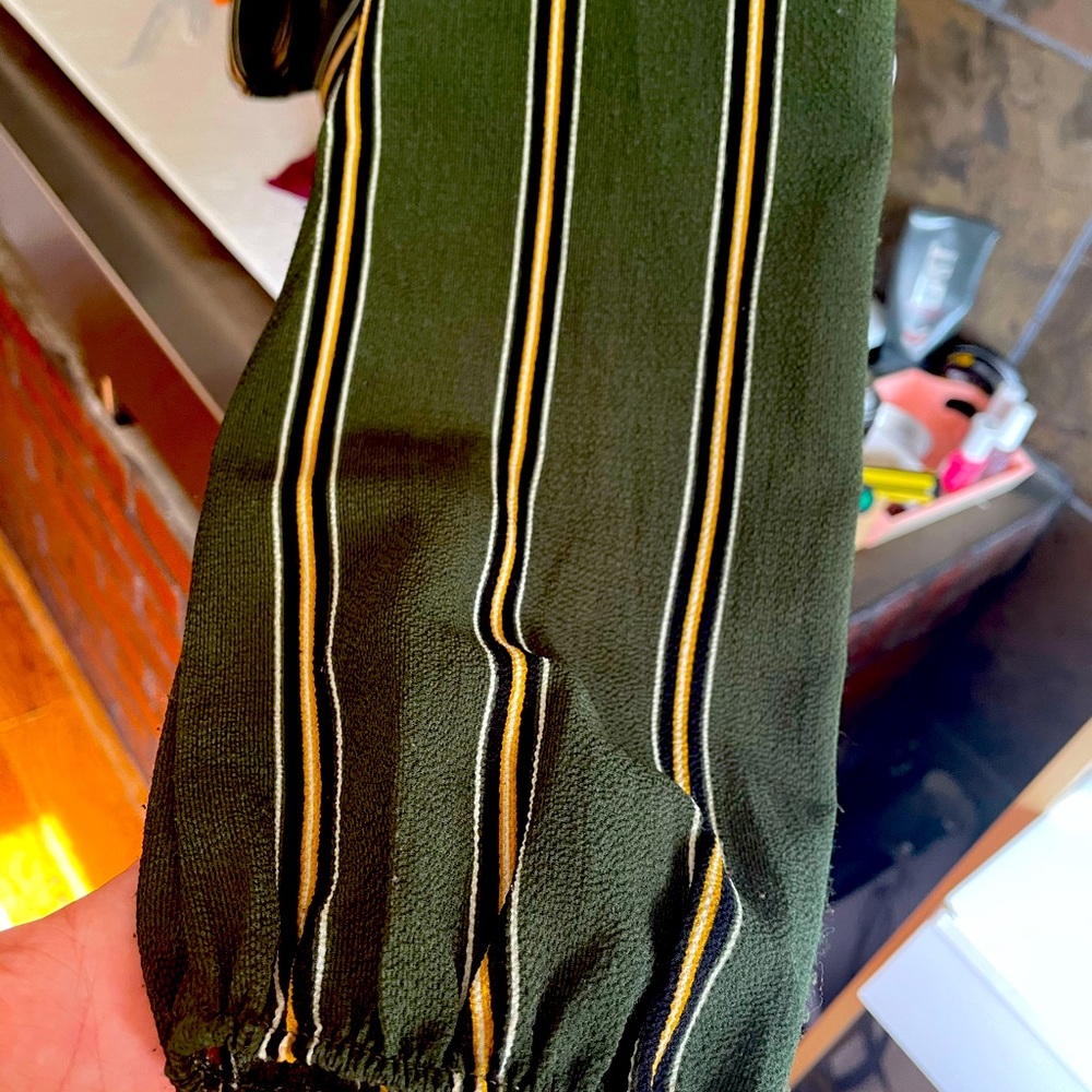 Blouse - Picture 2 of 2